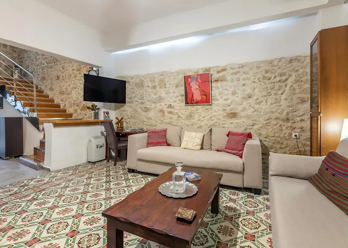 Malama\'S Maisonette At The Historic Center