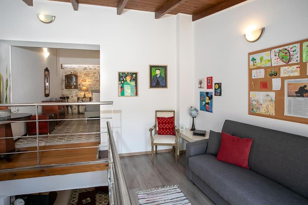 Malama's Maisonette At The Historic Center